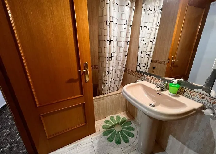 公寓 Piso Completo Cerca De La Estacion Del Ave 瓦伦西亚